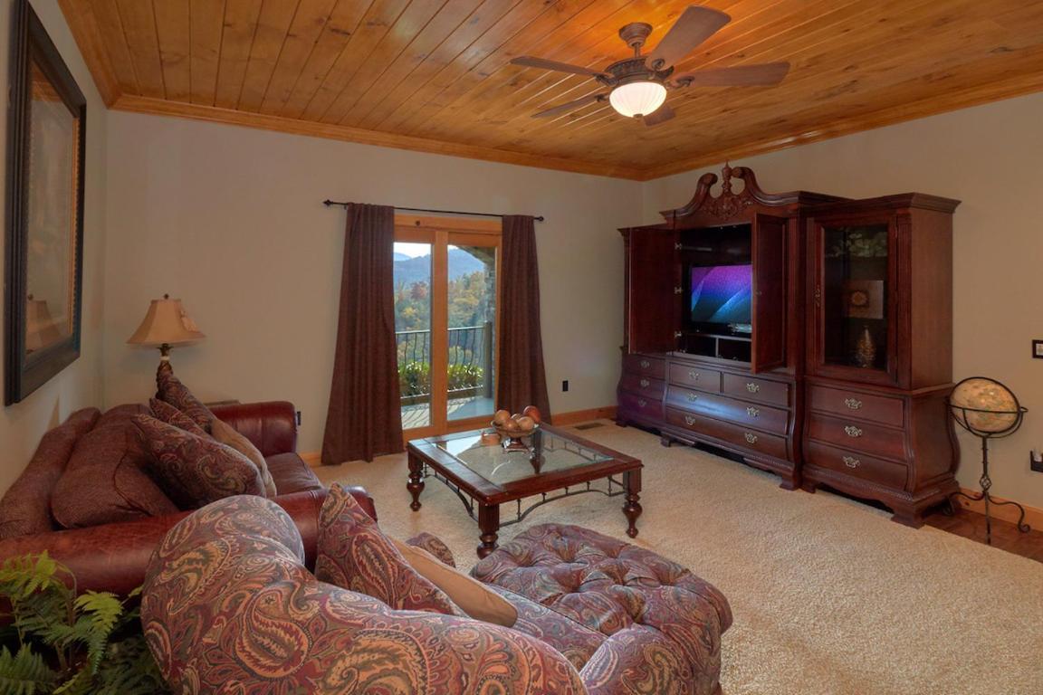 Journey'S End, 5 Bedrooms, Sleeps 12, Private Outdoor Pool, Theater, Sauna Sevierville Luaran gambar