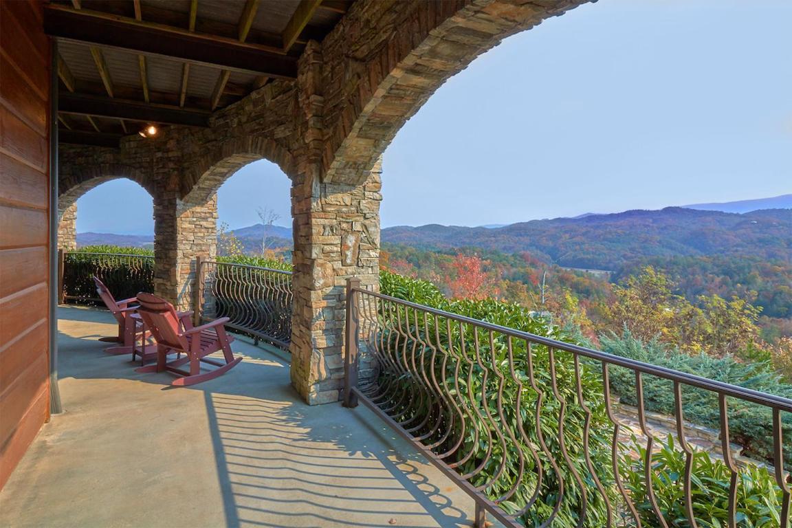 Journey'S End, 5 Bedrooms, Sleeps 12, Private Outdoor Pool, Theater, Sauna Sevierville Luaran gambar